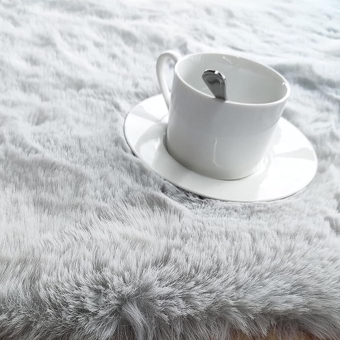 Ghouse Ultra Soft Faux Rabbit Fur Rug 3x5, Machine Washable Area Rugs - Image 4