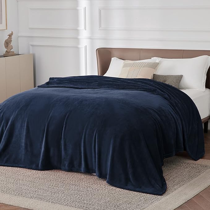 Bedsure GentleSoft Fleece Bed Blankets Large Size Navy - Image 2