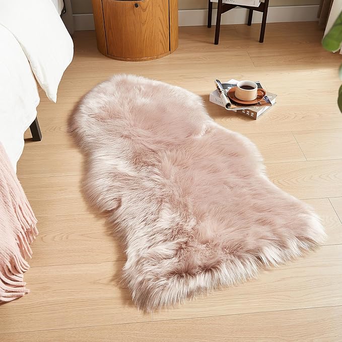 AMTOVO Faux Fur Rug, Fluffy Sheepskin Rug, Fuzzy Ultra Soft 2 x 4 ft Shag Rugs - Image 4