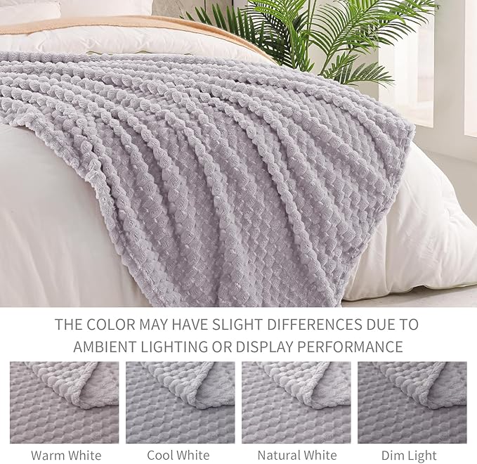 Exclusivo Mezcla Fleece Queen Blanket - Image 4