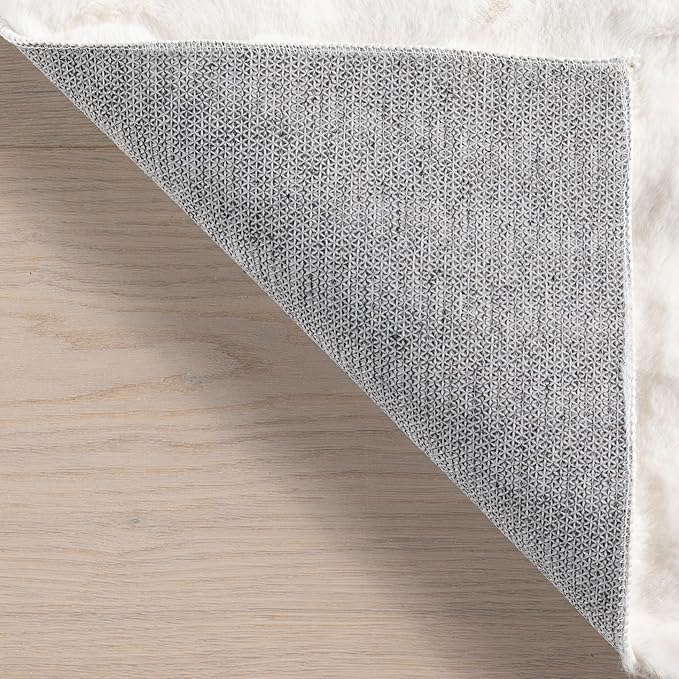 nuLOOM 3'9" x 6' Cozy Plush SuperiorWash Area Rug, Machine Washable, Soft - Image 8